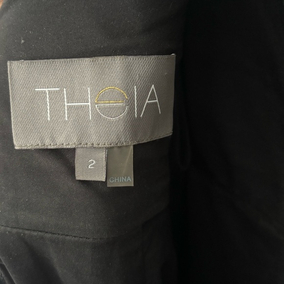 Theia Couture Gown - Picture 11 of 11